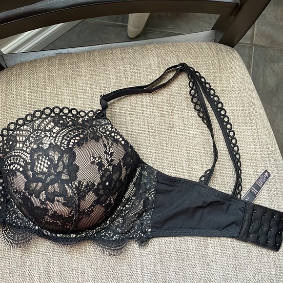 34DDD Victoria’s Secret dream angels bra - Picture 4 of 9